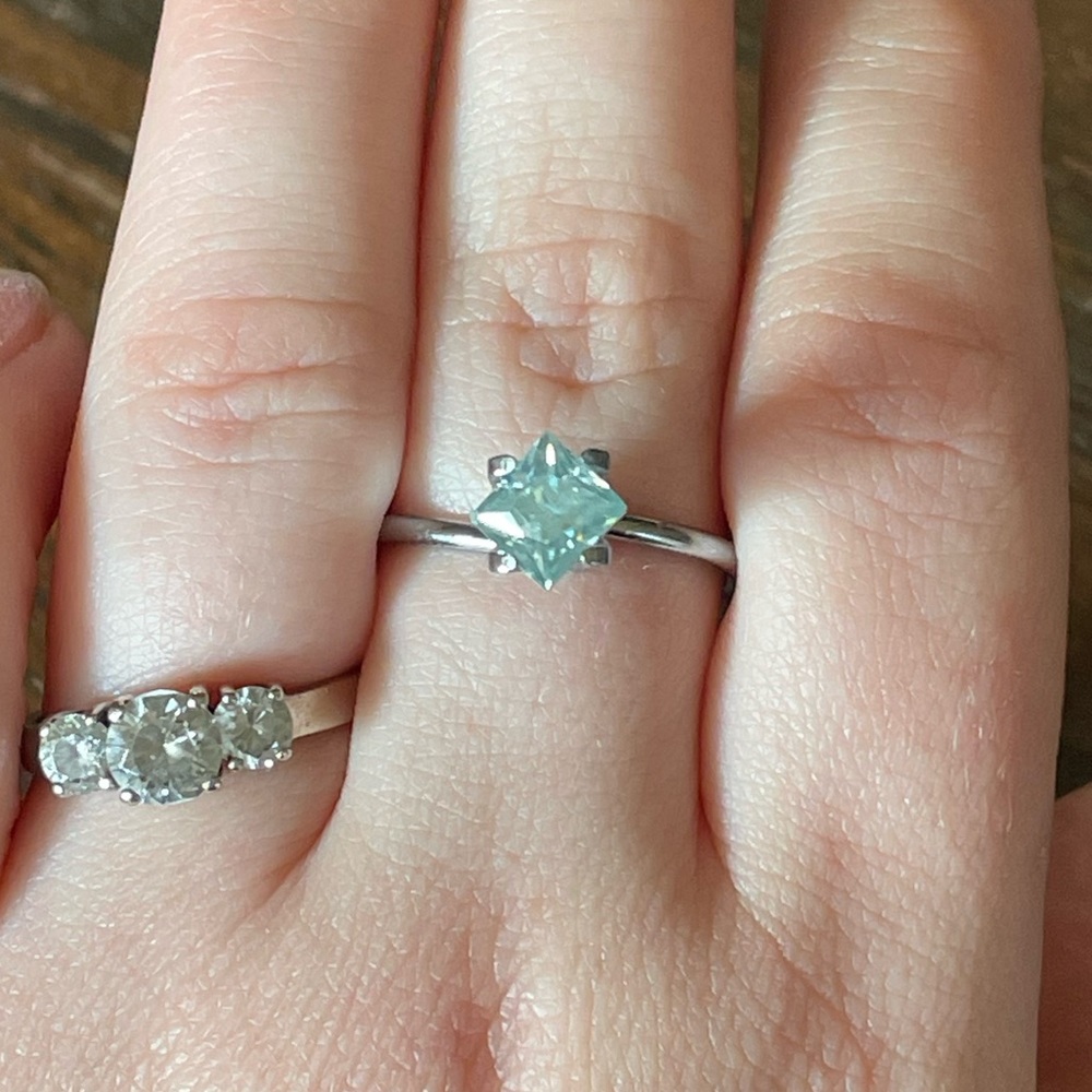 1.05 ctw Natural Diamond • Light Blueish-Green / Princess Cut • RETAIL $2,947USD - Picture 13 of 13